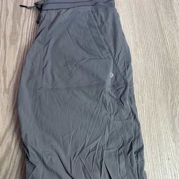 lululemon athletica Slate Gray Joggers - Picture 12 of 12